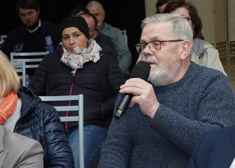 Zaprzeczycie, że wpłaciliście zadatek do kurii?