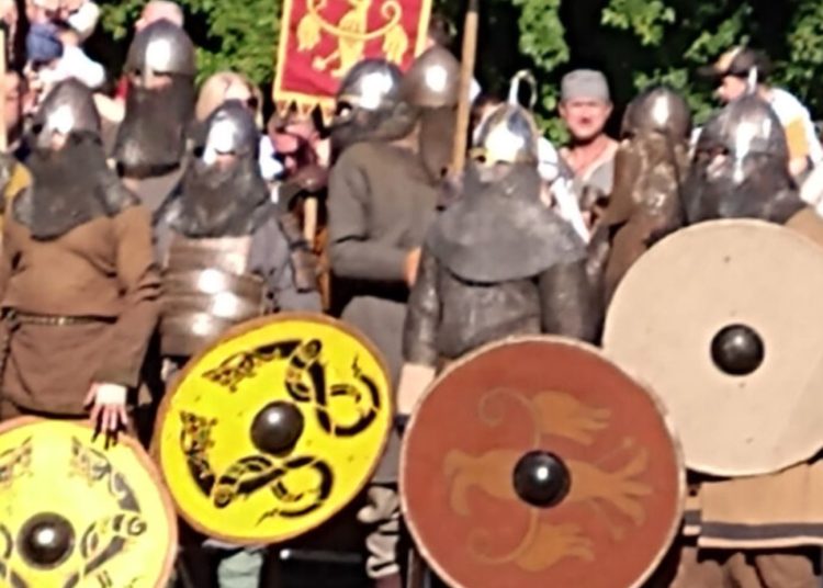 Ile powiat wyda na festiwal w Lądzie?