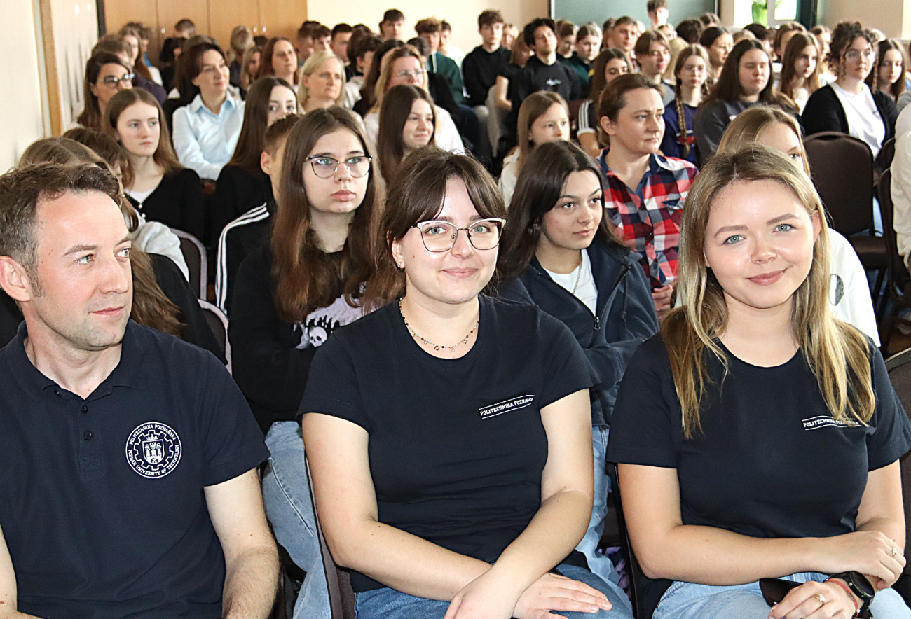 Pierwsze seminarium naukowe w LO Słupca