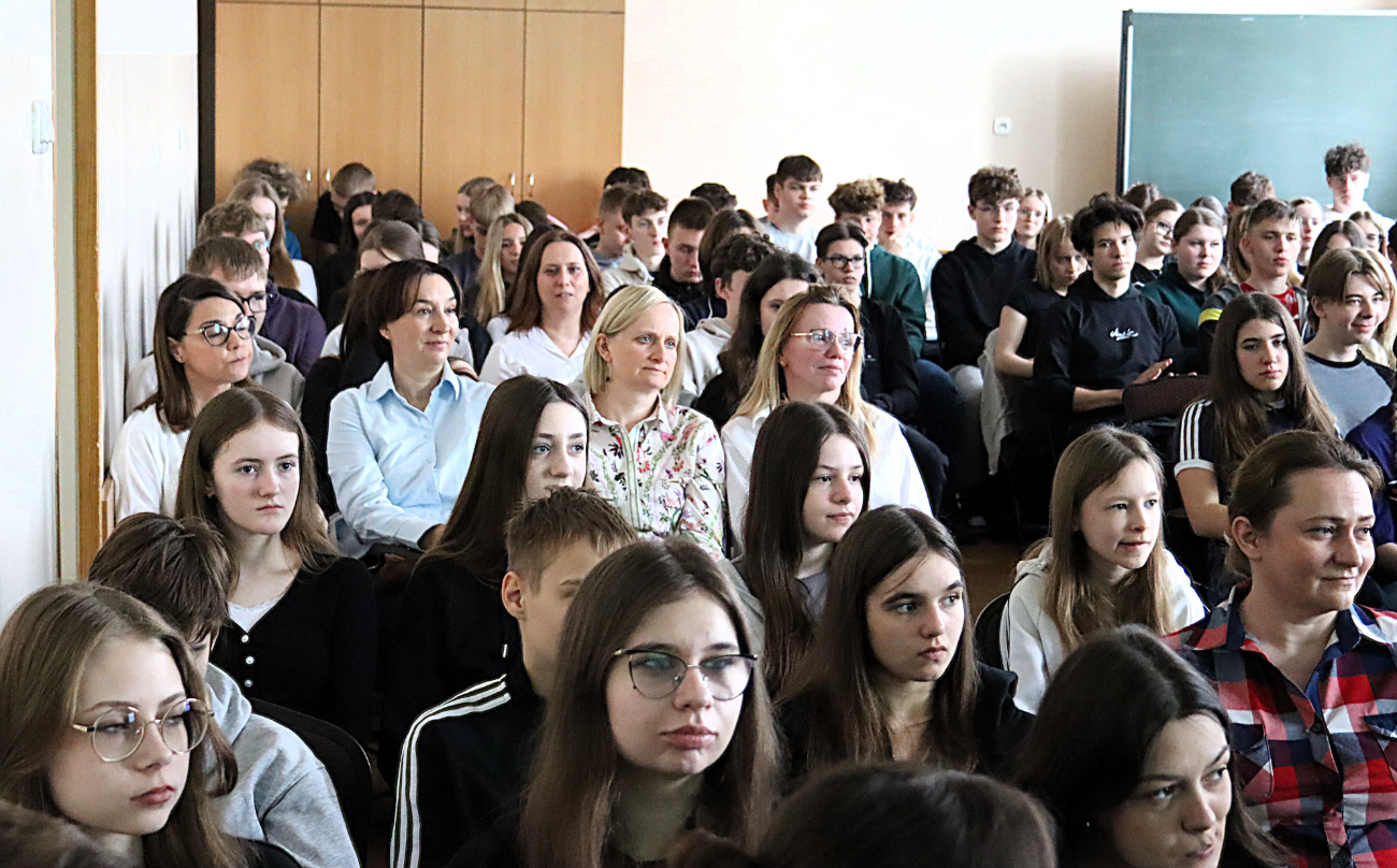 Pierwsze seminarium naukowe w LO Słupca