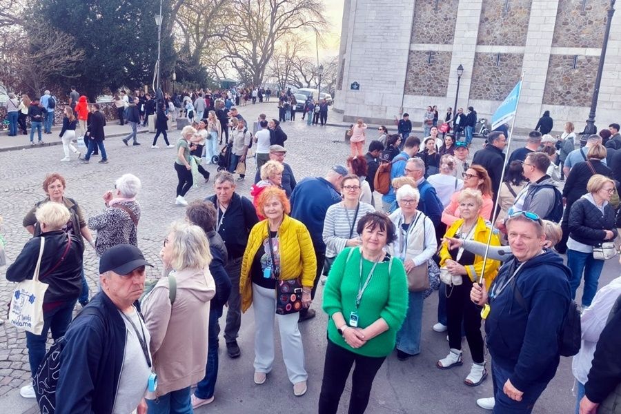 Strzałkowianie na wycieczce. Zwiedzili Paryż