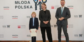 Szymon ze stypendium ministra. Dostał fundusze na zakup fortepianu