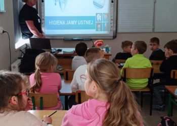 O higienie jamy ustnej w Cieninie Kościelnym