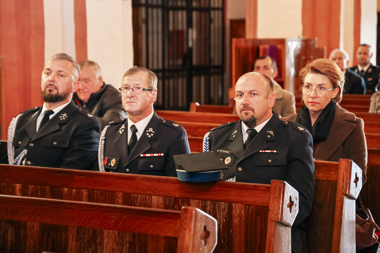 Świętowali strażacy. Były medale i awanse