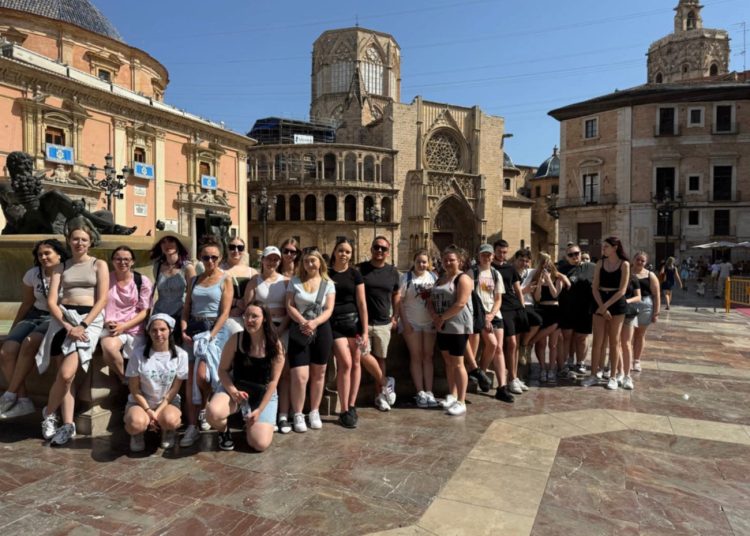 Wyjechali do słonecznej Walencji