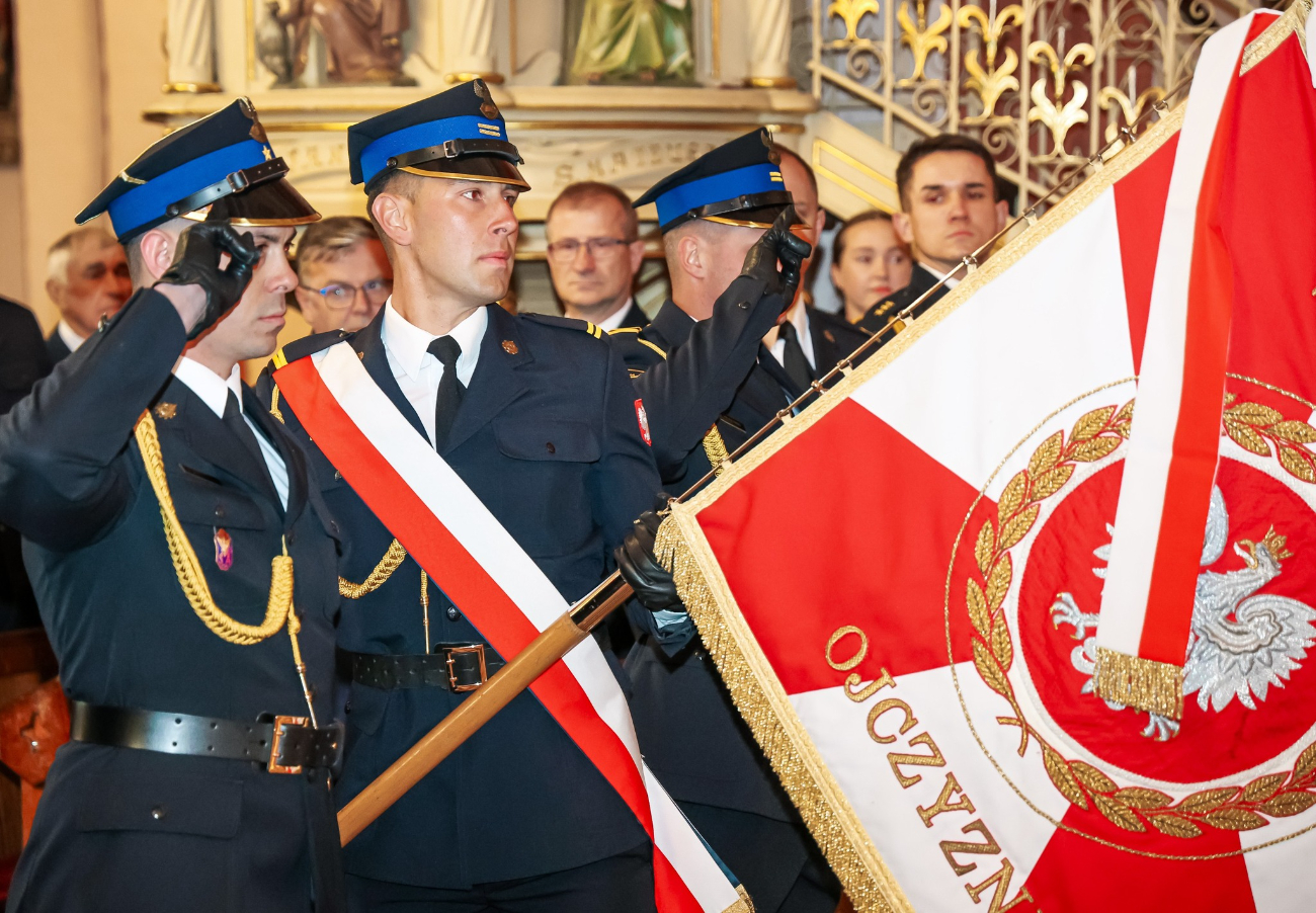 Świętowali strażacy. Były medale i awanse