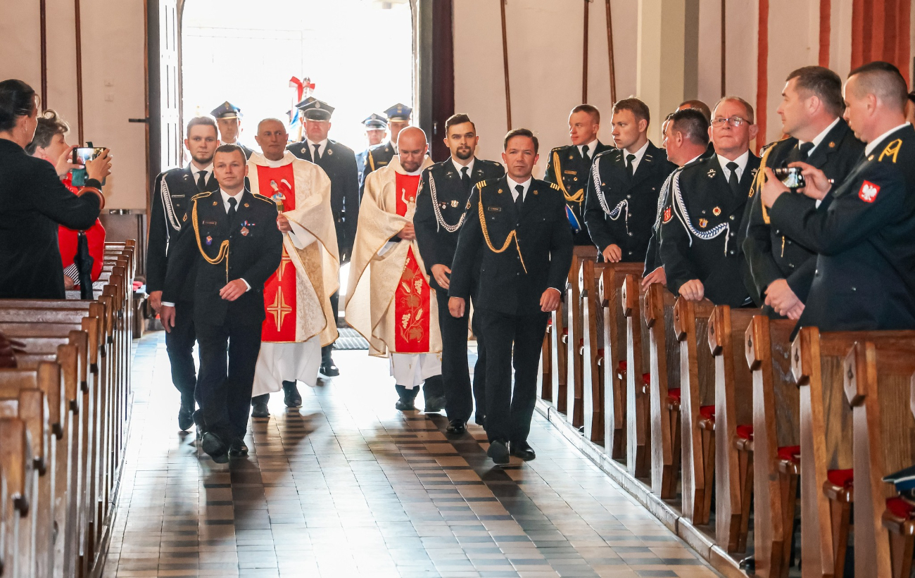 Świętowali strażacy. Były medale i awanse