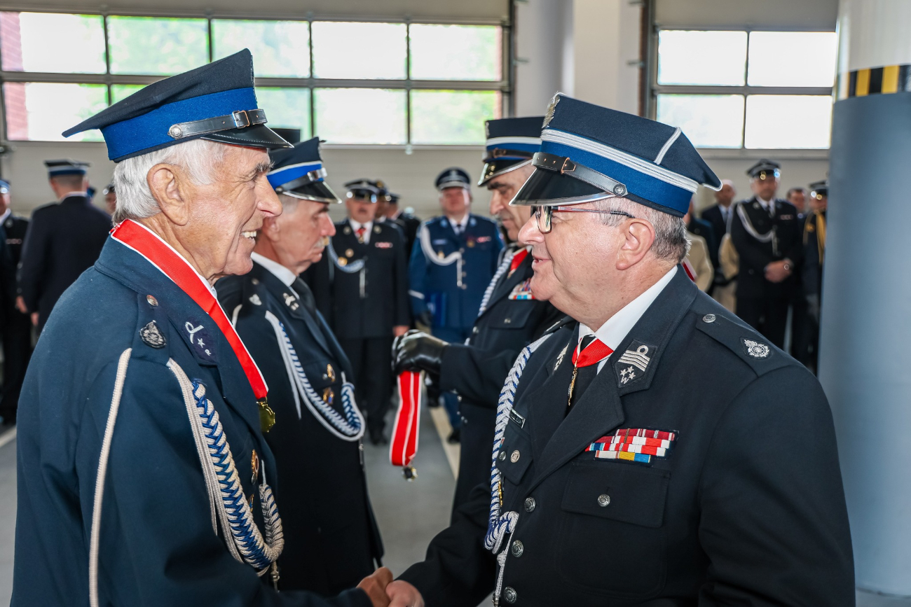 Świętowali strażacy. Były medale i awanse