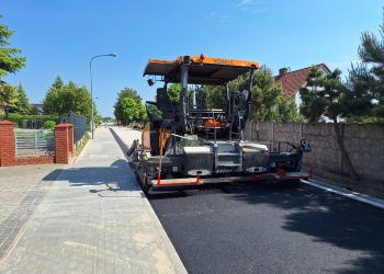 Rozbudowa ulicy Jeziornej na półmetku