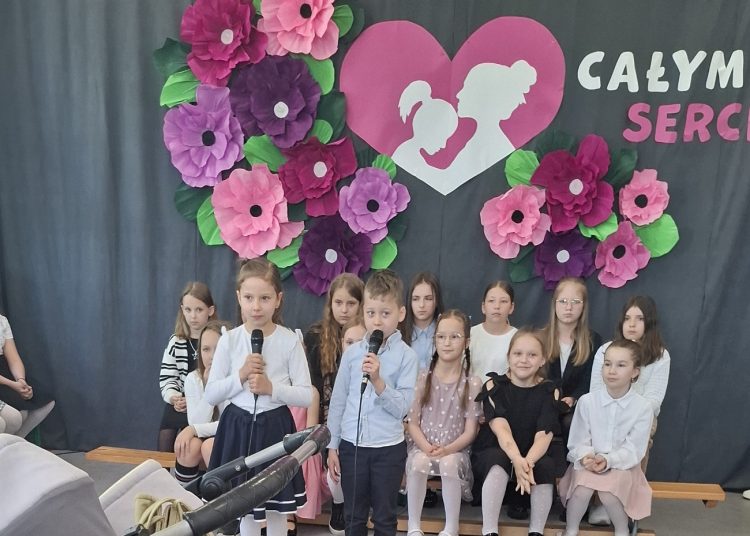 Dzień Mamy w Młodojeiwie