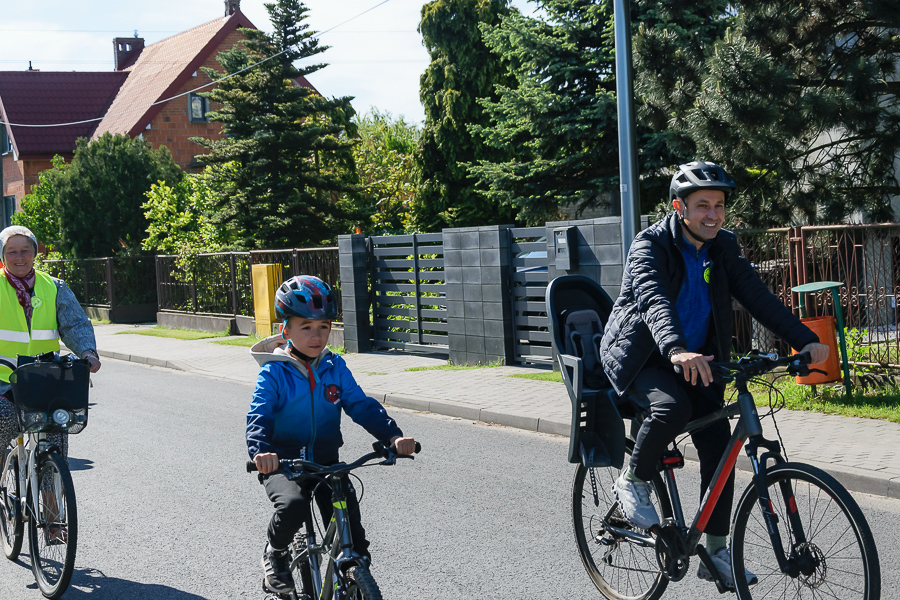 Seniorzy wyruszyli w rajd. Można było wygrać rower