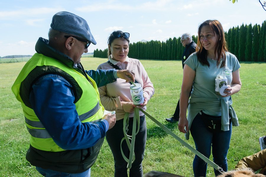 Seniorzy wyruszyli w rajd. Można było wygrać rower