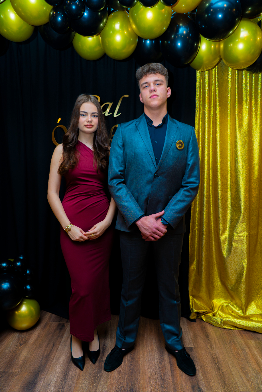 To był wyjątkowy bal. Zobacz, jak bawili się ósmoklasiści z Jedynki