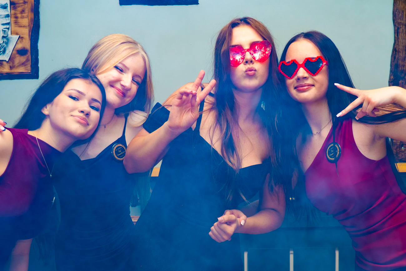 To był wyjątkowy bal. Zobacz, jak bawili się ósmoklasiści z Jedynki