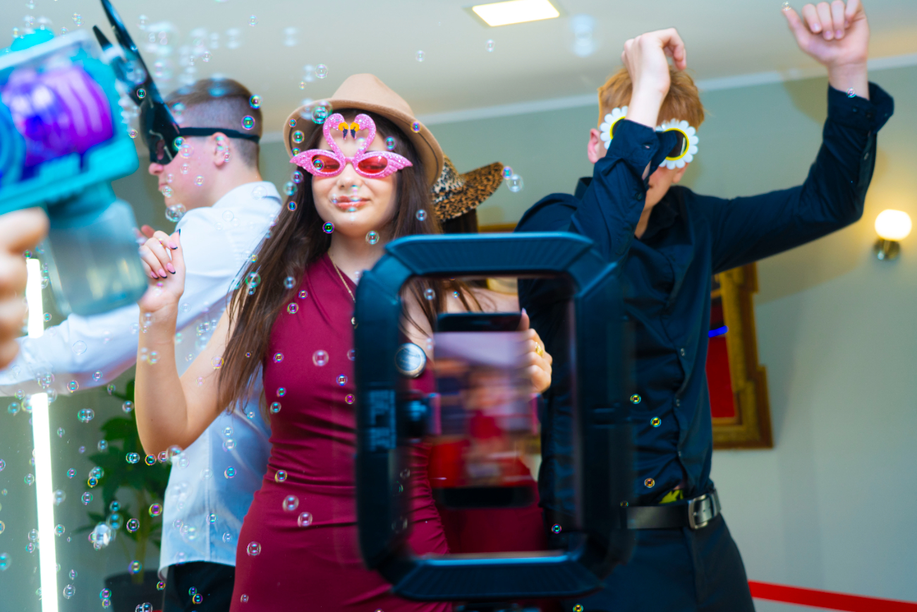 To był wyjątkowy bal. Zobacz, jak bawili się ósmoklasiści z Jedynki