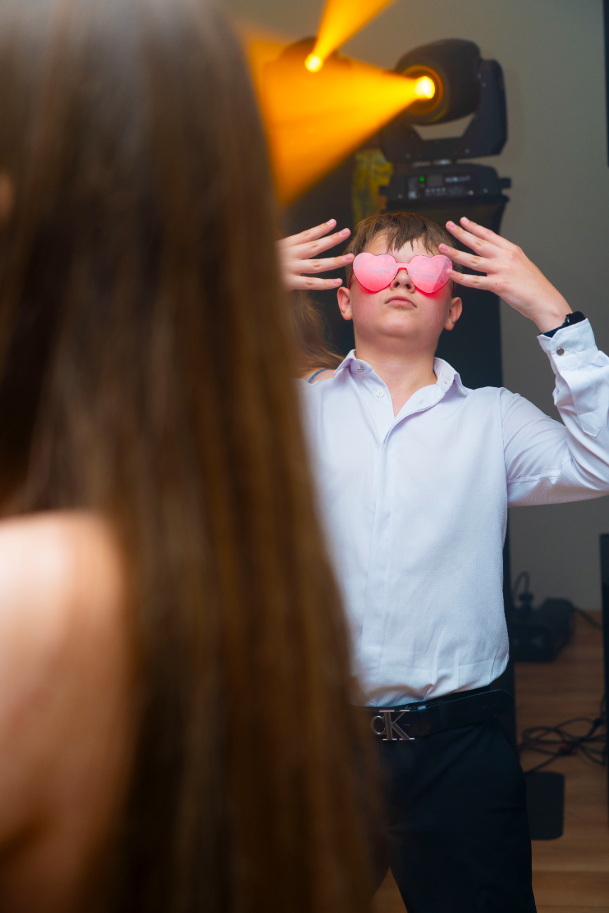 To był wyjątkowy bal. Zobacz, jak bawili się ósmoklasiści z Jedynki