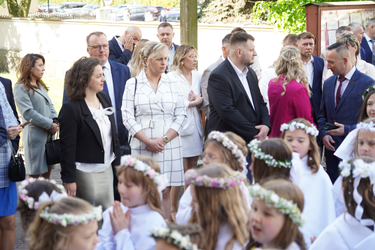 Komunia w Strzałkowie ZDJĘCIA