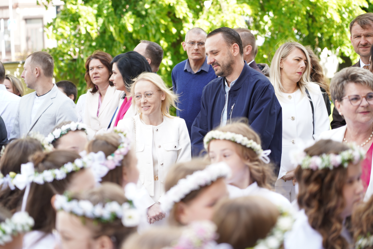 Komunia w Strzałkowie ZDJĘCIA