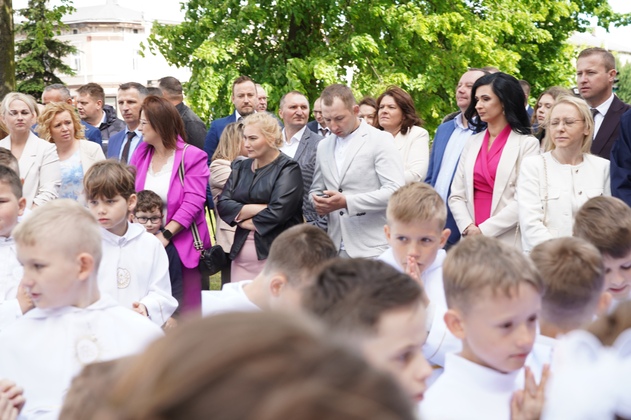 Komunia w Strzałkowie ZDJĘCIA