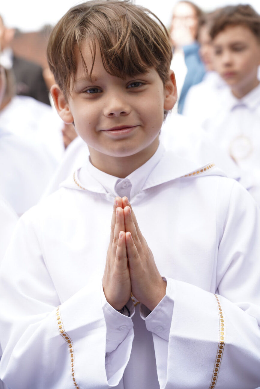 Komunia w Strzałkowie ZDJĘCIA