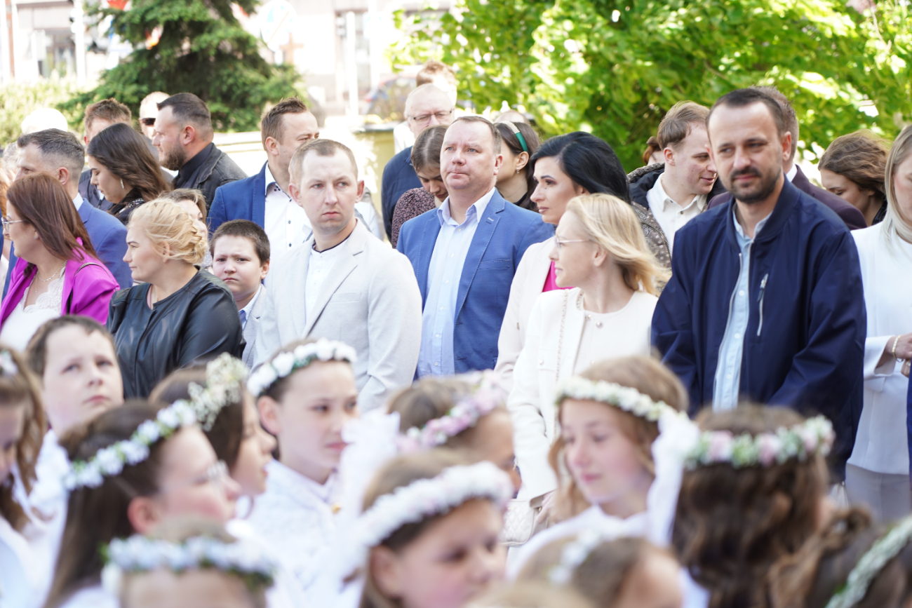 Komunia w Strzałkowie ZDJĘCIA