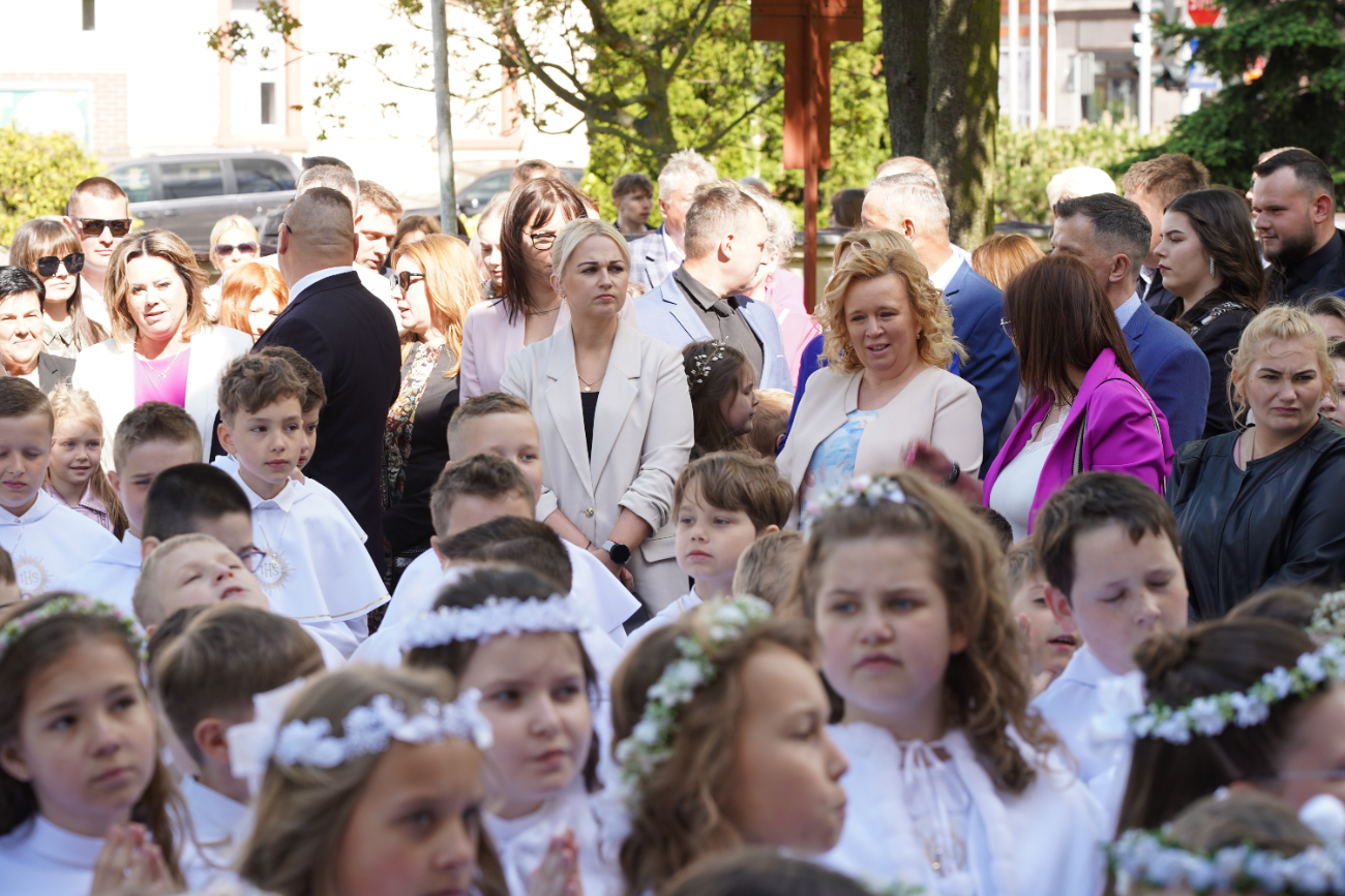 Komunia w Strzałkowie ZDJĘCIA