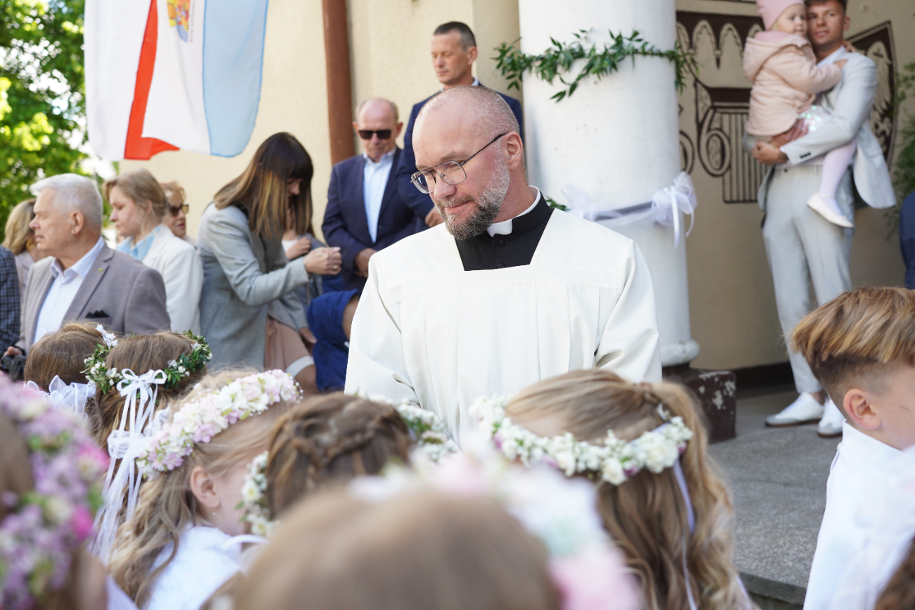 Komunia w Strzałkowie ZDJĘCIA