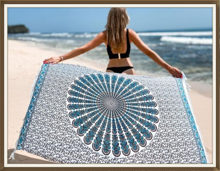 Ponadczasowa chusta plażowa — pareo, które odmieni Twoją wakacyjną stylizację
