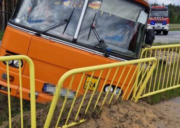 Wypadek szkolnego autobusu. Znamy ustalenia policji