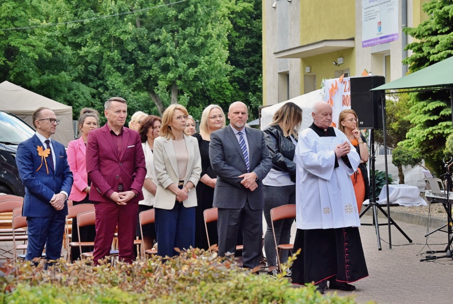 Prawie 500 osób w DPSie. To był wyjątkowy dzień ZDJĘCIA