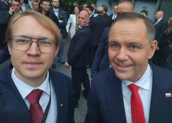 Słupczanin prosto ze sztabu Nawrockiego. „Na początku panował umiarkowany pesymizm”