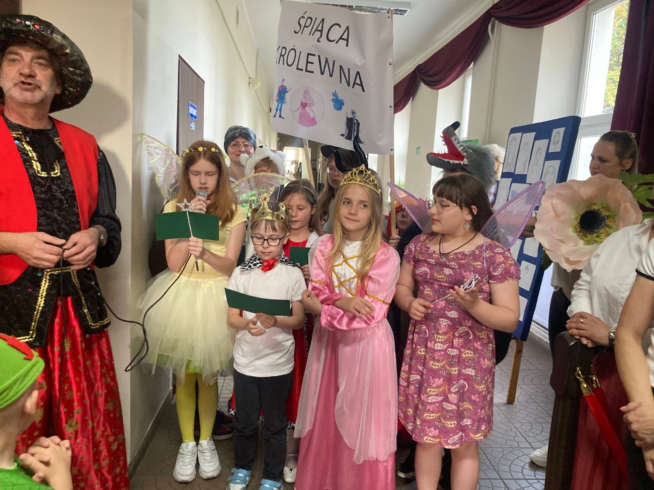 Baśniowy Dzień Dziecka w Cieninie Kościelnym