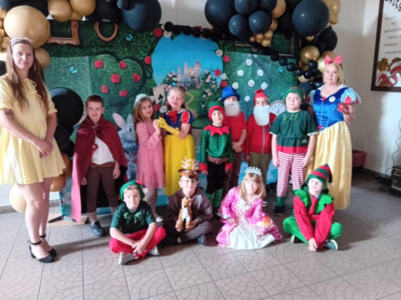 Baśniowy Dzień Dziecka w Cieninie Kościelnym