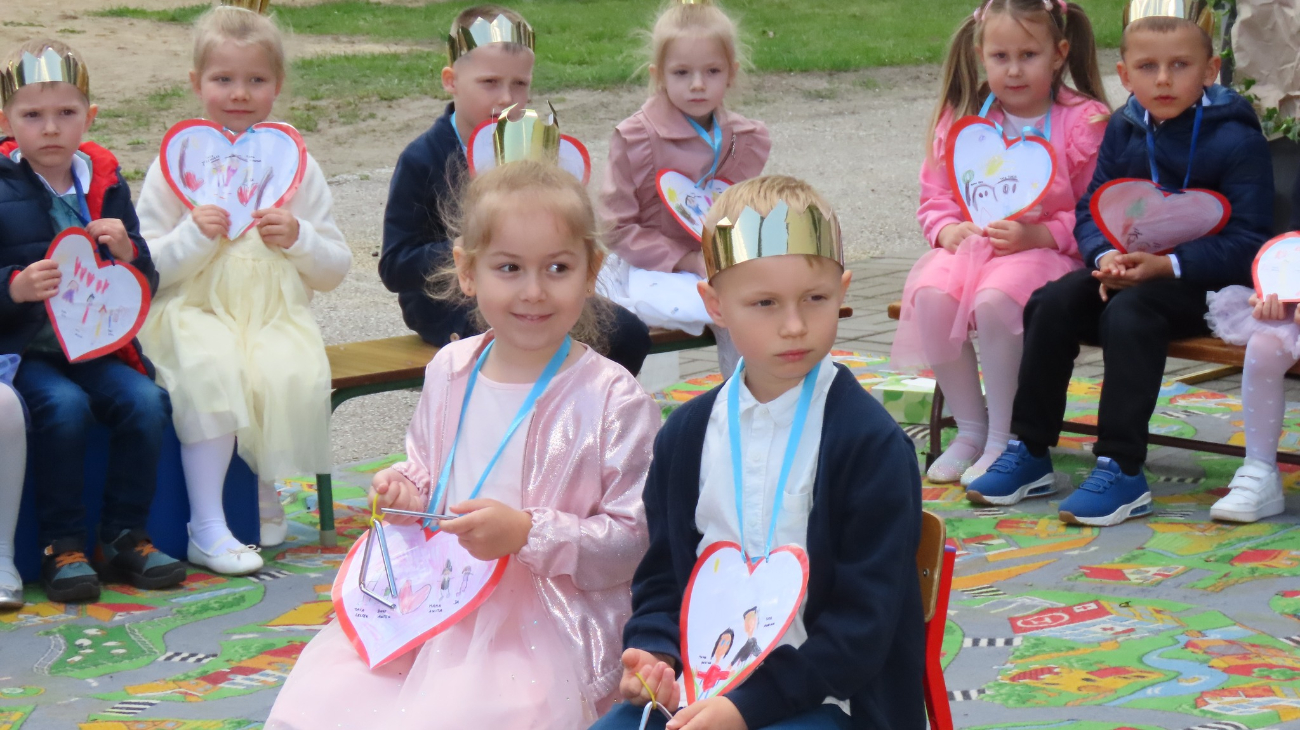 Królewski piknik w Dolanach