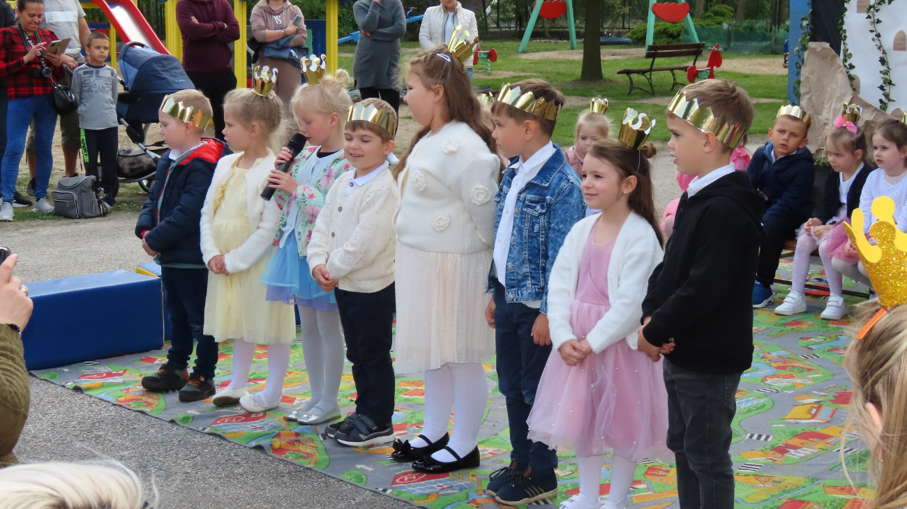 Królewski piknik w Dolanach