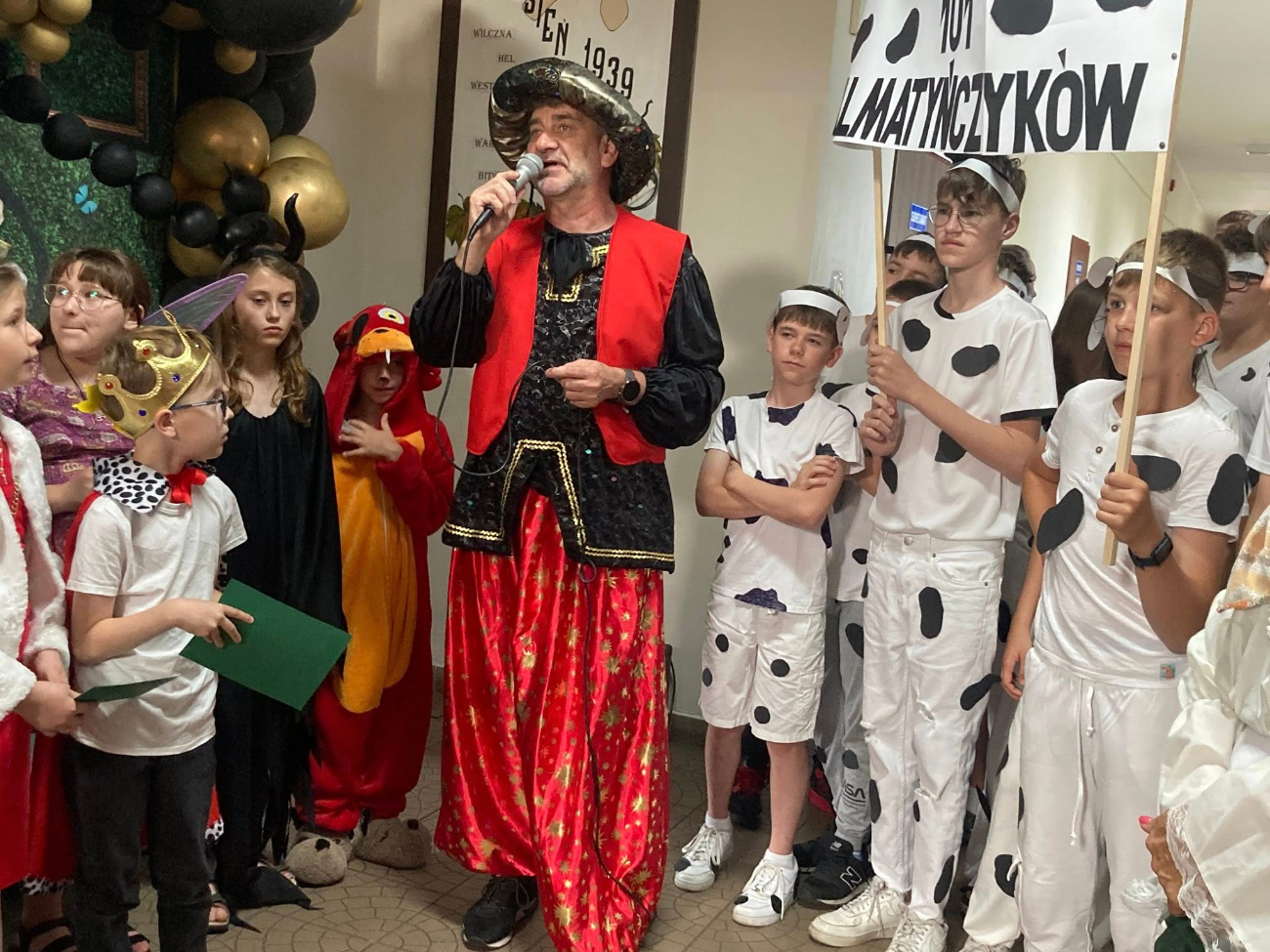 Baśniowy Dzień Dziecka w Cieninie Kościelnym