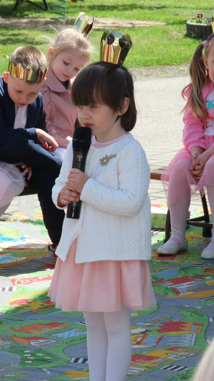 Królewski piknik w Dolanach