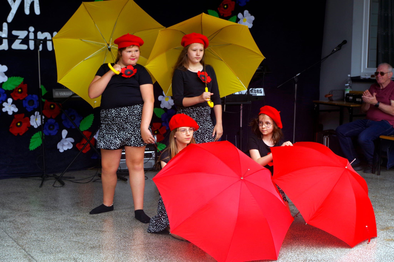 Rewelacyjny festyn w Drążnej