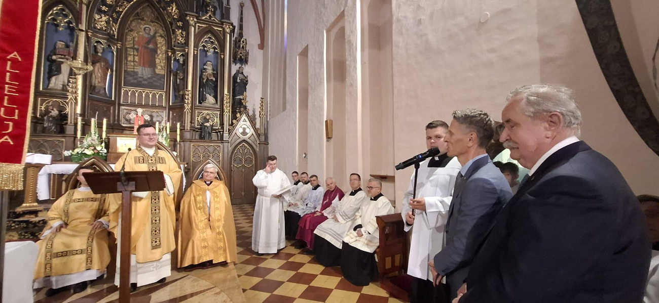 To historyczny moment dla słupeckiej parafii