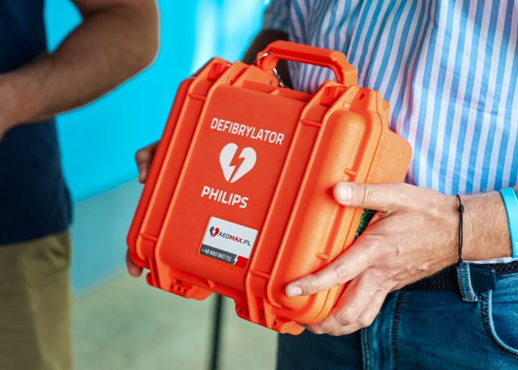 Dwa defibrylatory dla WOPRu