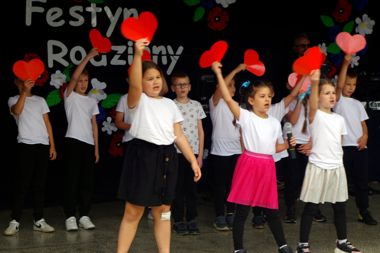 Rewelacyjny festyn w Drążnej