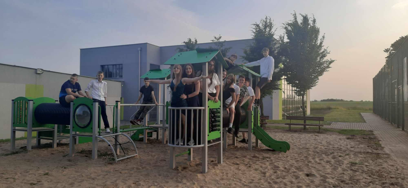 Bal VIII klasy w Ratyniu