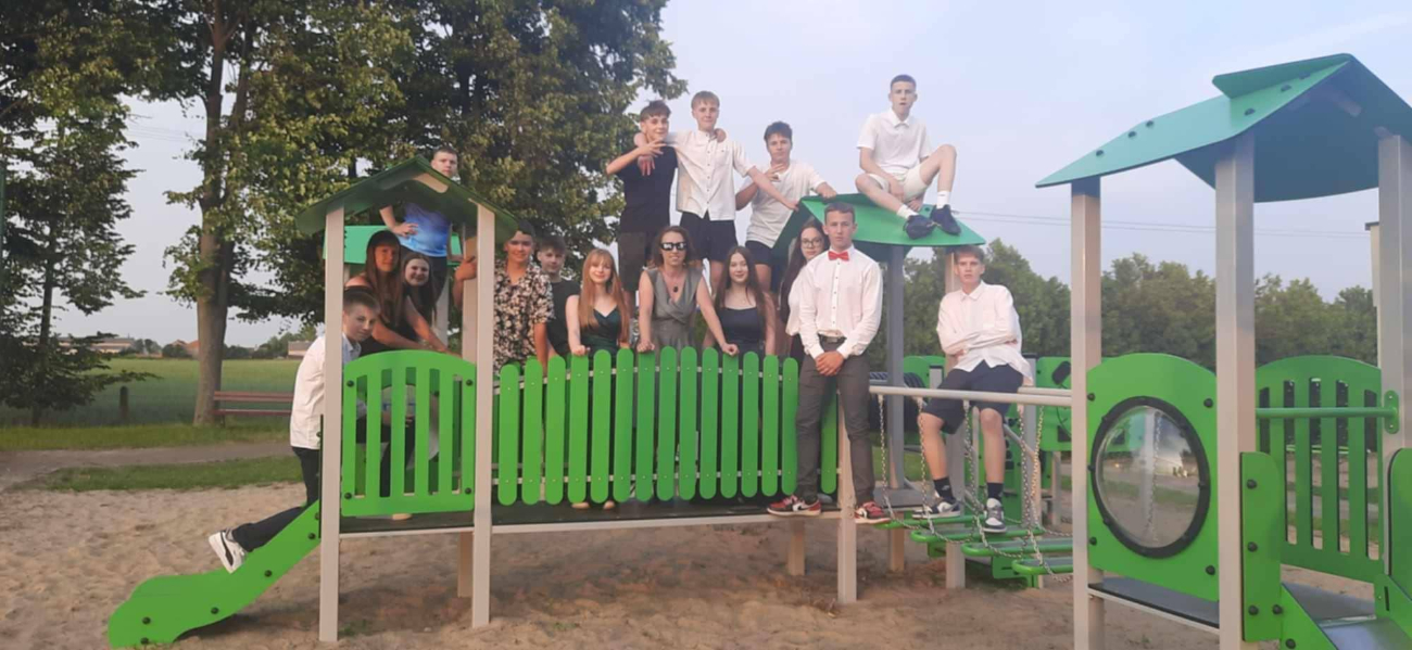 Bal VIII klasy w Ratyniu