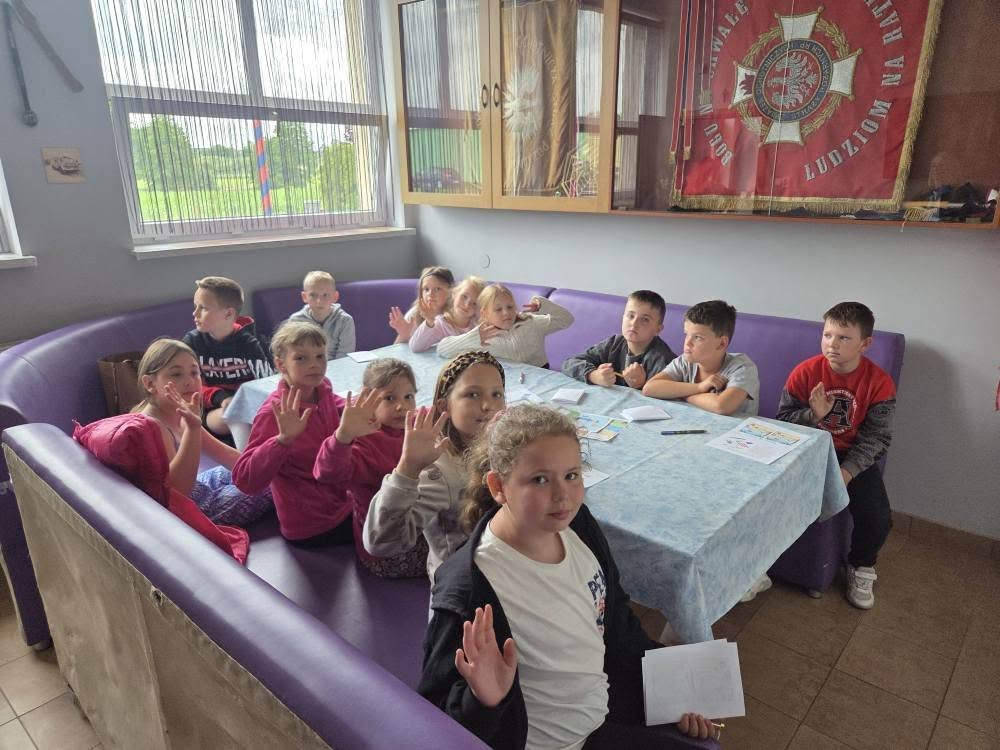 Ostatnia lekcja biblioteczna w Młodojewie