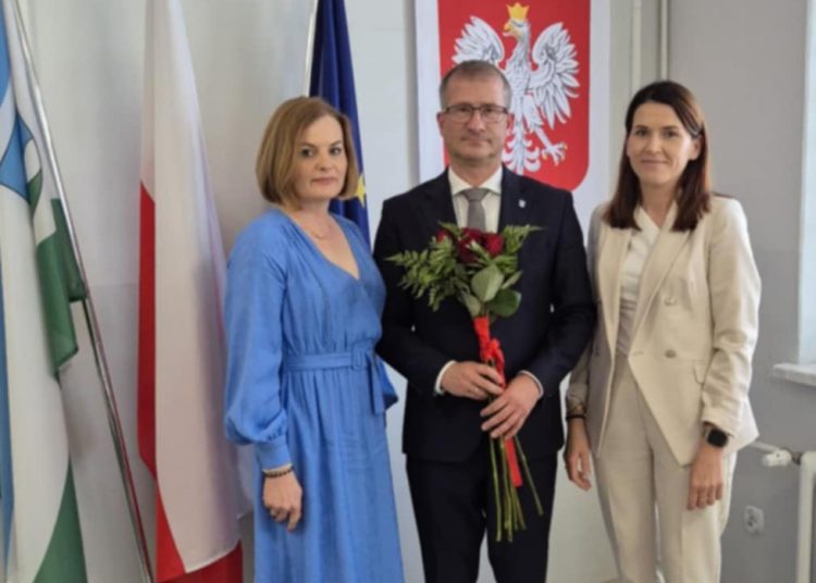 Jednogłośne absolutorium w Lądku