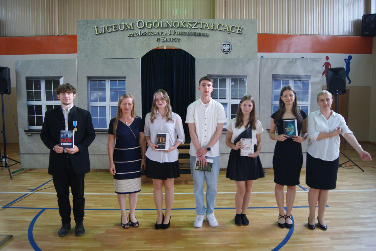 Tak licealiści zakończyli rok ZDJĘCIA