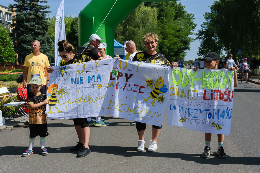 Biegło prawie 200 zawodników. Zobacz zdjęcia ze Strzałkowa
