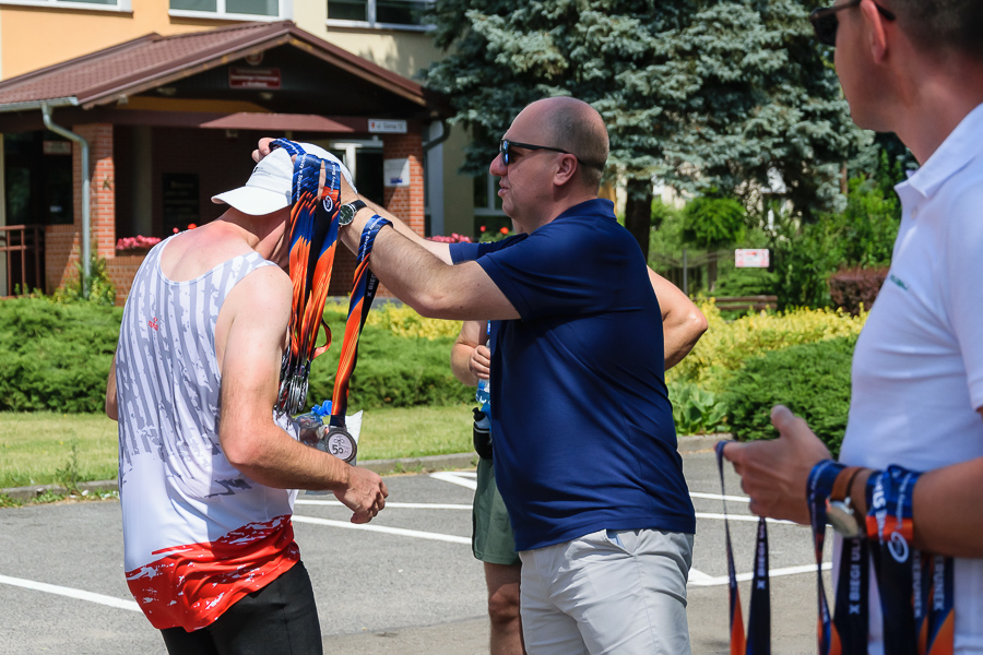 Biegło prawie 200 zawodników. Zobacz zdjęcia ze Strzałkowa