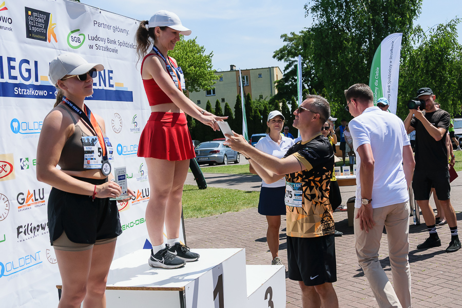 Biegło prawie 200 zawodników. Zobacz zdjęcia ze Strzałkowa