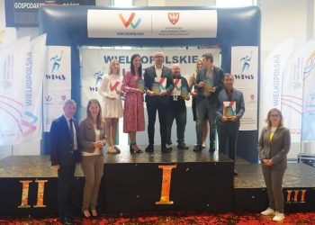 Odebrali nagrodę w sportowej klasyfikacji powiatów
